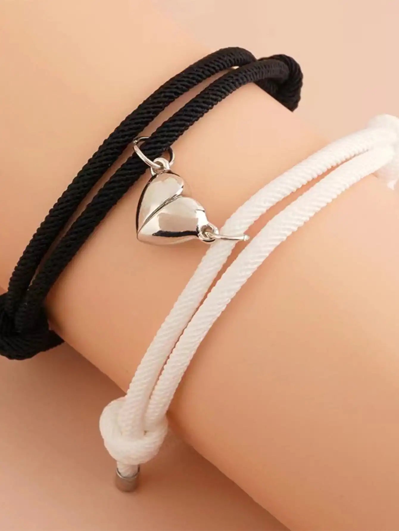 2 Piece Color Black White Hand Rope Love Magnetic for a Couple or Best Friend